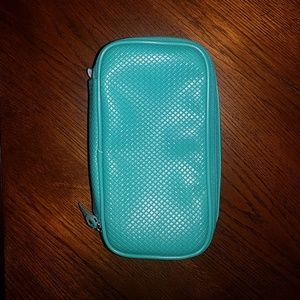 FINAL SALE Toiletry bag